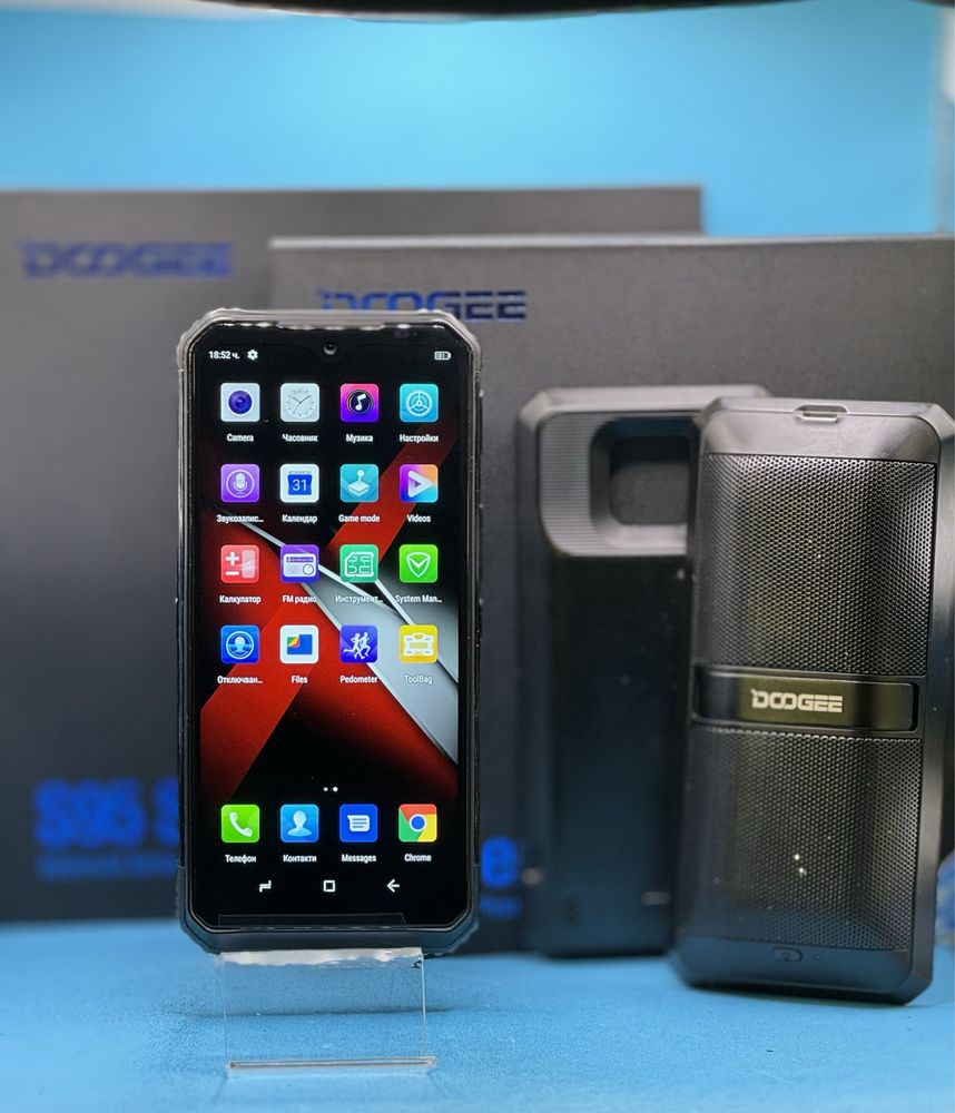 DOOGEE S95 Pro, 128GB, 8GB RAM + аксесоари