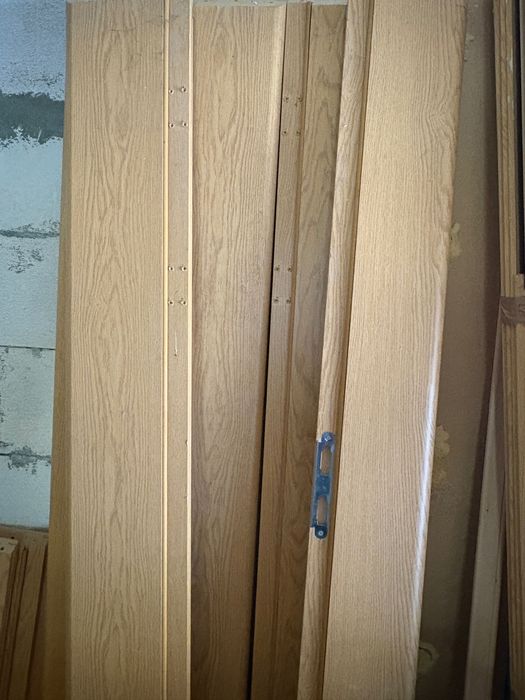 3бр. Масивни интериорни врати