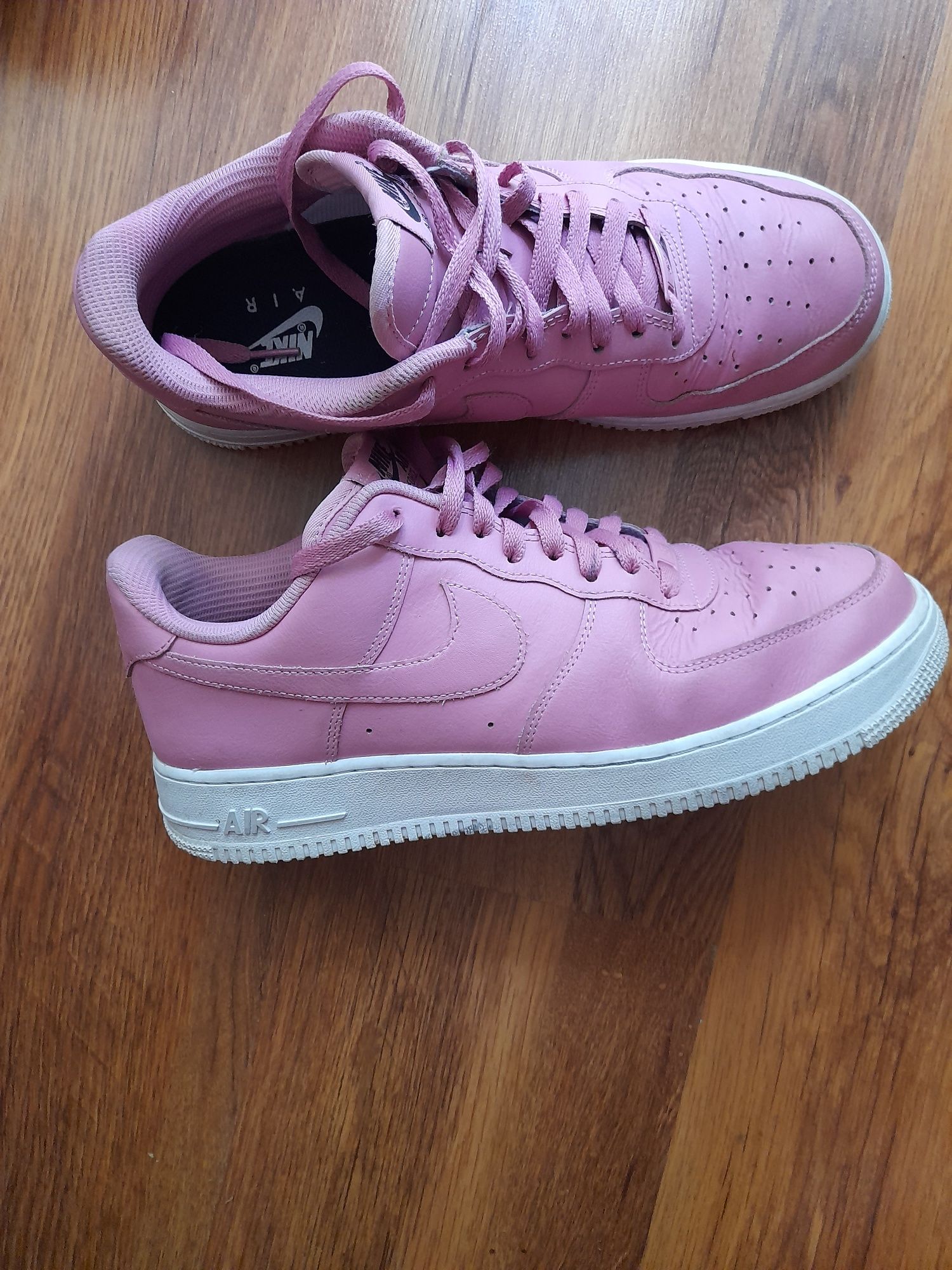 Nike Air force 1 кецове 45 номер.