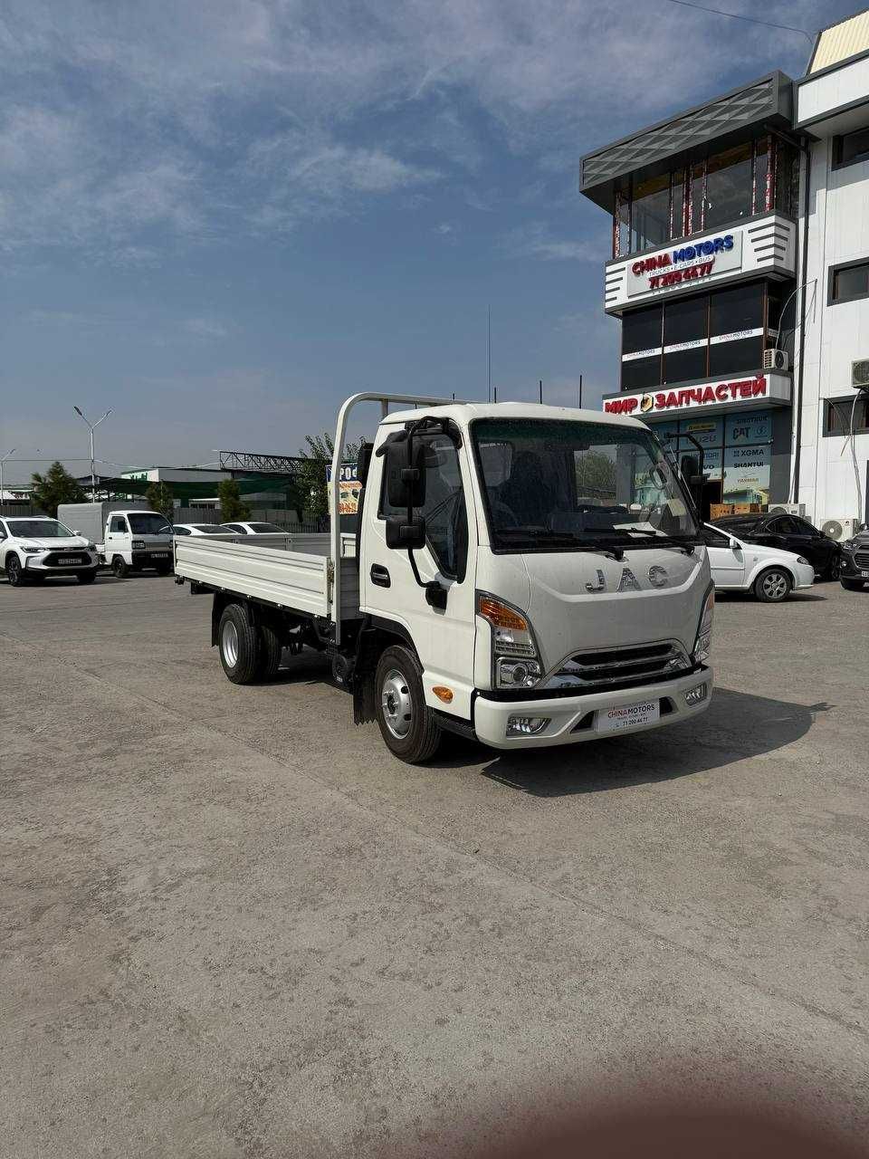 Jac J3 bort 50% to'lov bilan rassirochkaga