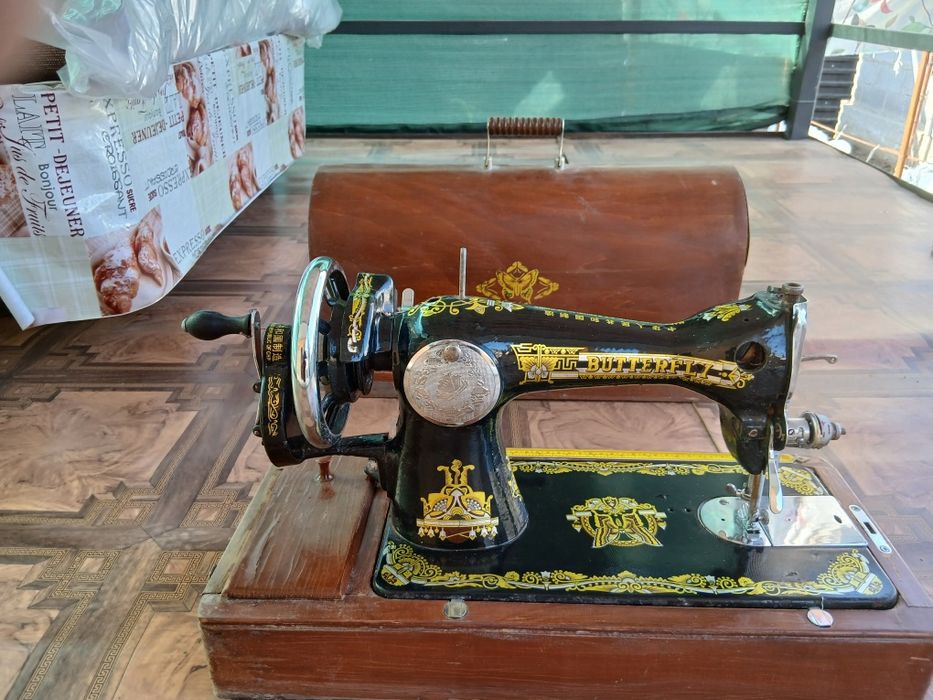 Швейная машинка рабочая