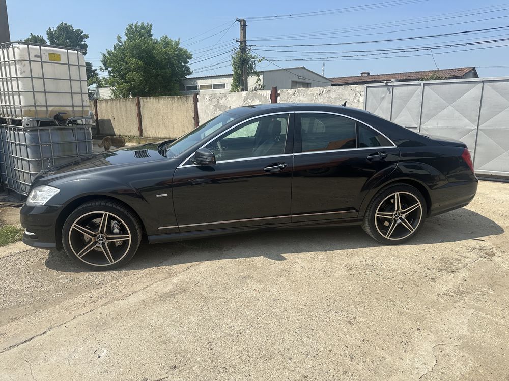 Vând sau schimb mercedes-benz s350 ,facelift,4x4,long,panoramic,2012