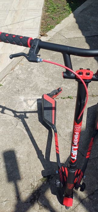 Trotineta Yvolution fliker