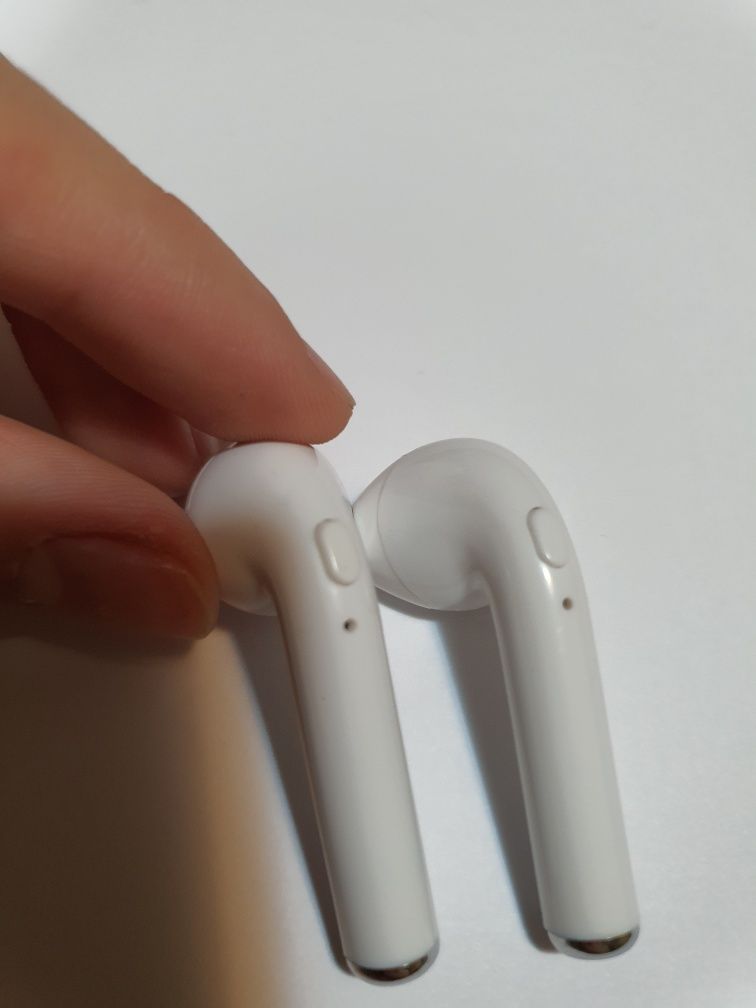 Căști gen airpods