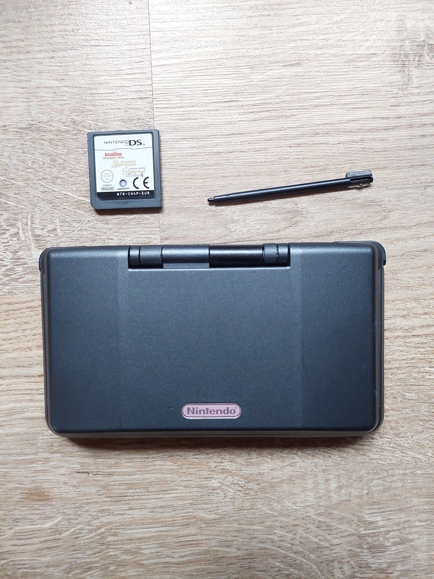 Nintendo DS cu un Joc