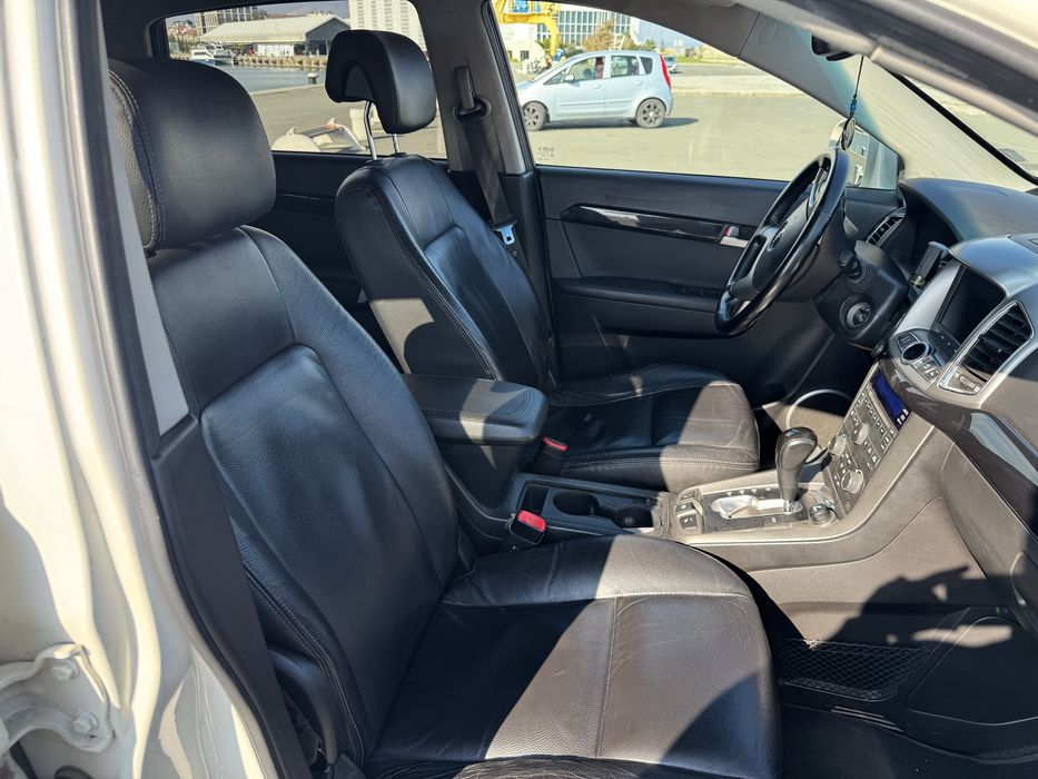 Chevrolet Captiva 2,2D 184к.с. 2013 7 места