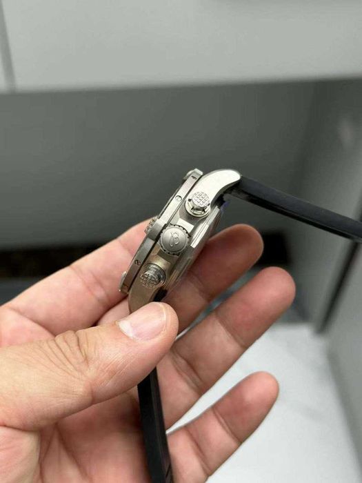 Breitling Avenger Bandit Chrono