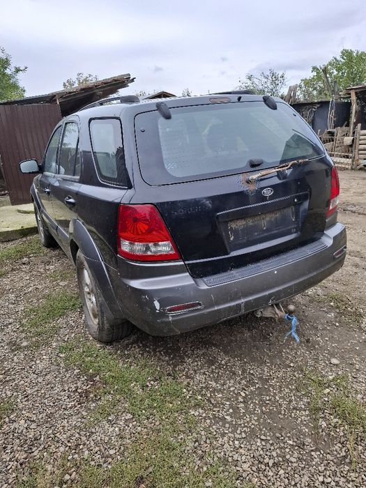 Kia Sorento 4x4 RADIATA pentru piese