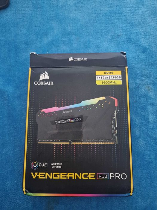 Corsair Vengeance 4x32gb