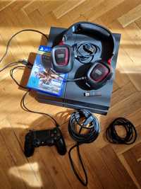 Playstation 4 1 joystick+ headphones