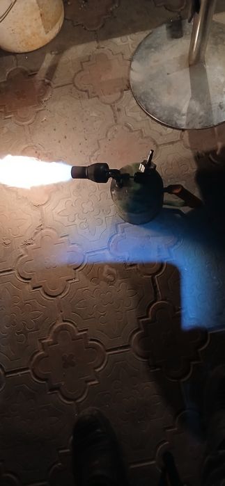 Поялная лампа 2 литра