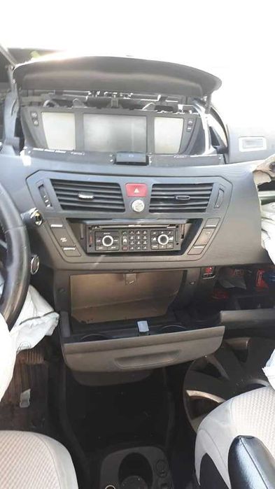 Dezmembrez Citroen C4 picasso  1.6 HDi 110 (DV6TED4) 2007