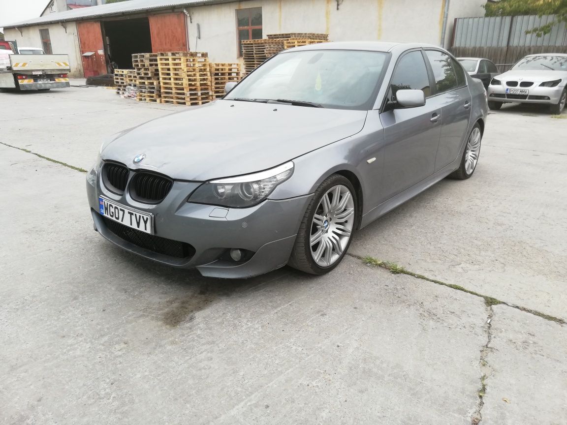 Aripa stângă/dreapta BMW e60