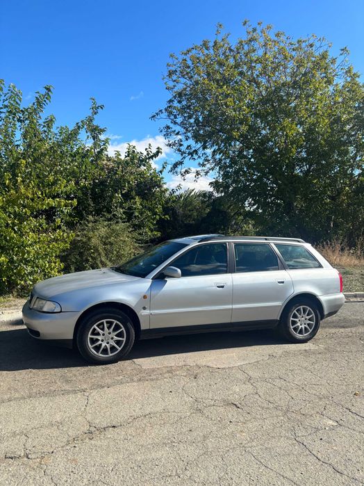 Audi A4 B5 1.8 бензин, автомат, климатроник