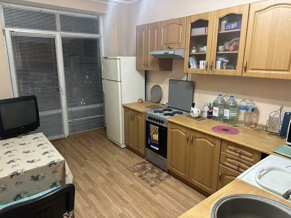 Дава се под наем Двустаен апартамент в София, Зона Б-18 - 64 кв.м за 402.9 € - Снимка #4