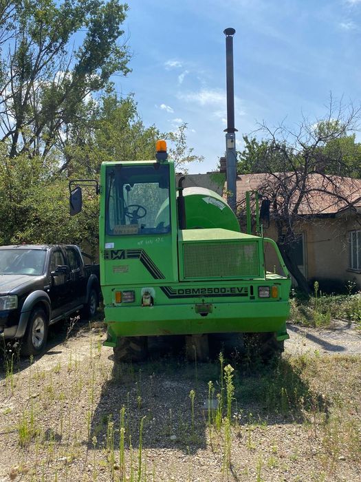 Autobetonoera merlo  2500db
