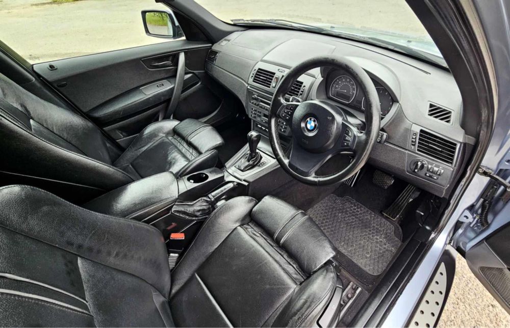BMW X3 3.0i/231к./автоматик/кожа/газ