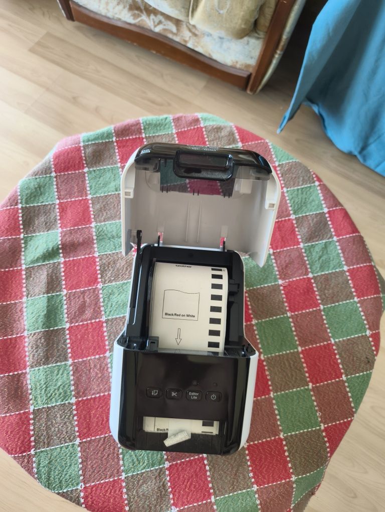 Етикетен принтер Brother QL-800