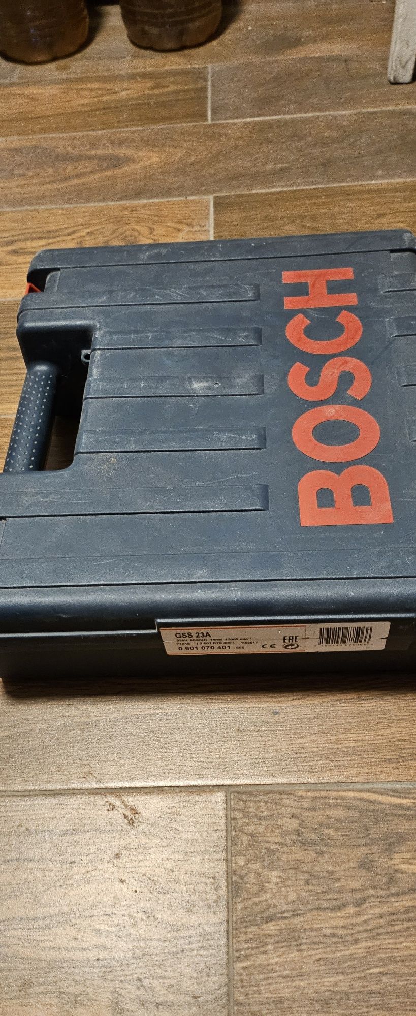 Slefuitor profesional Bosch GSS23A