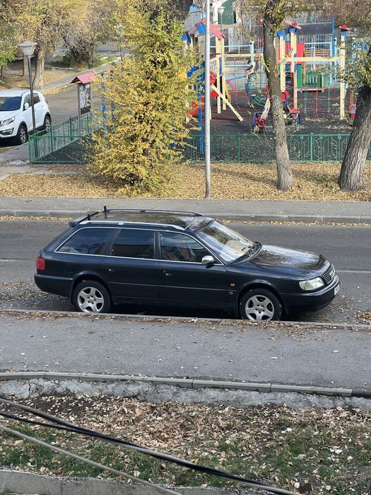 Ауди А6 с4 универсал