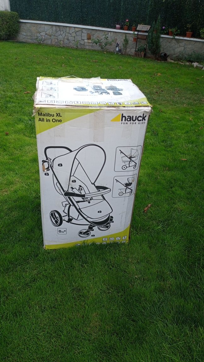Бебешка количка HAUCK Malibu 3 in 1