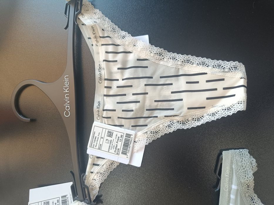 Chiloți tanga Calvin klein