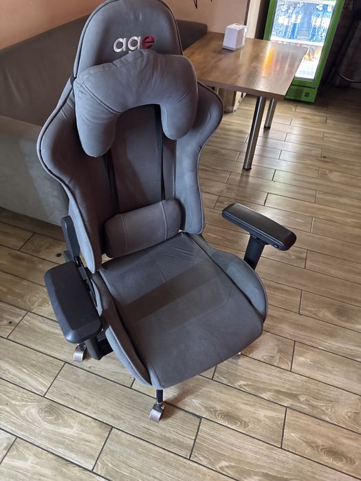 Игровое кресло AGE M-906