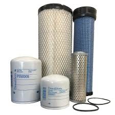 Filtre revizie excavatoare Hitachi