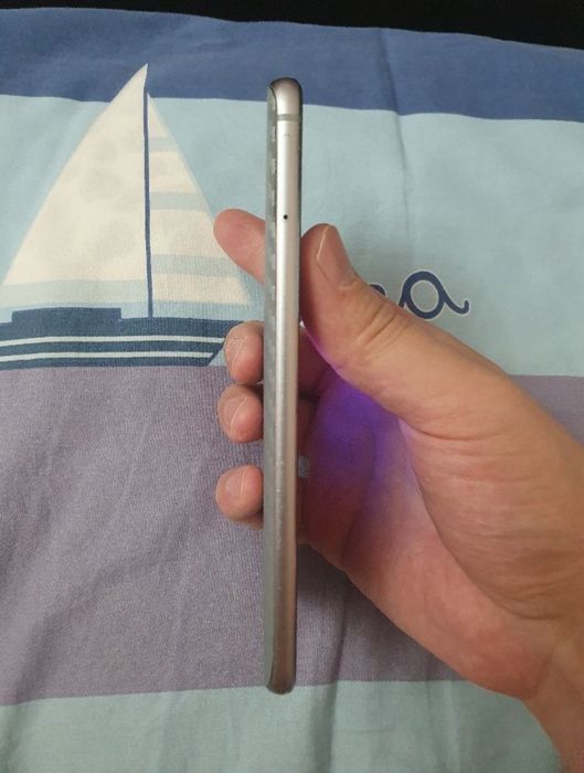 Srochna Prodam Sotiladi Huawei Honor 9 c 6/128gb Flagman 2simkartali