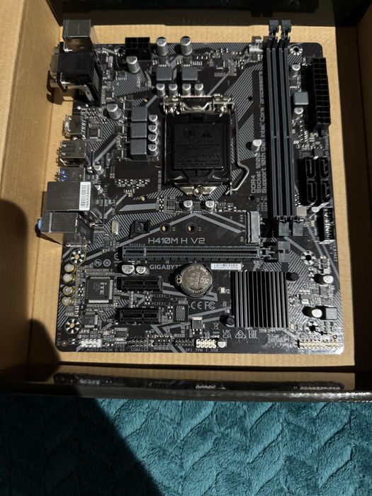 Placa de baza GIGABYTE!