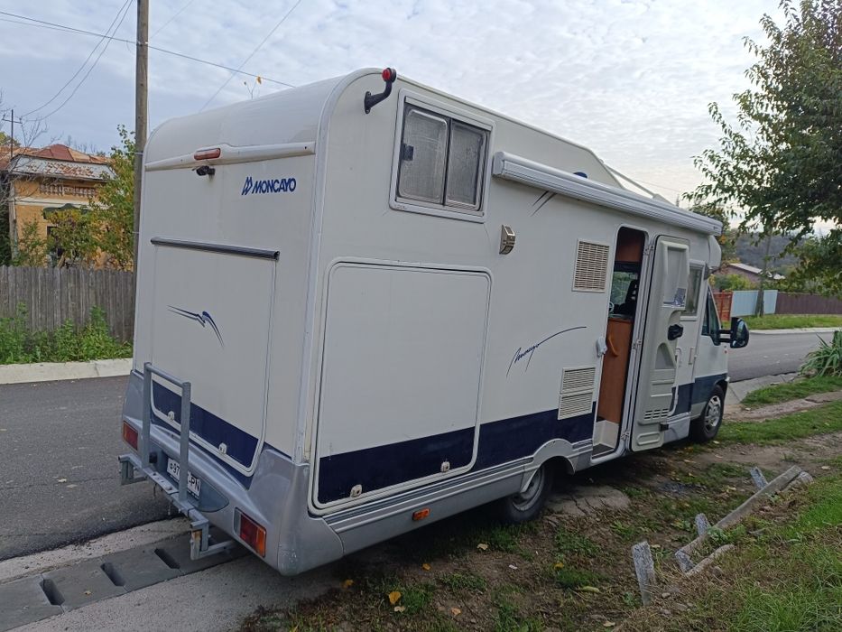 Autorulota semintegrata Fiat Ducato 2002.04 MONCAYO