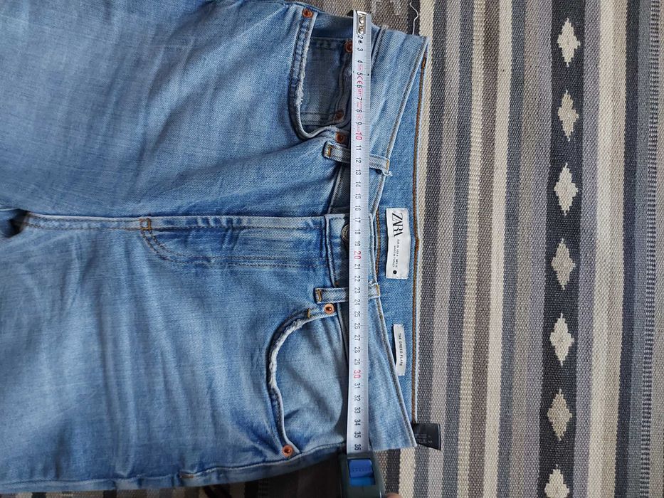 Blugi Zara marimea 36
