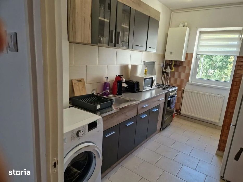 De inchiriat apartament cu 3 camere in Sibiu, Valea Aurie