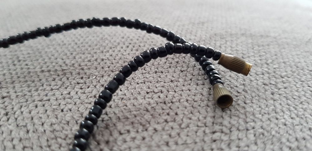 Colier african lucrat manual, 3 modele.