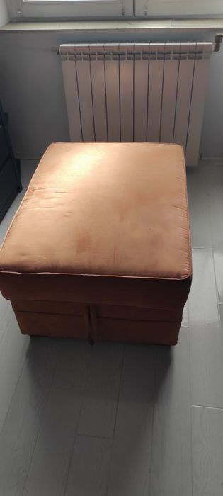 Taburet cu spatiu de depozitare