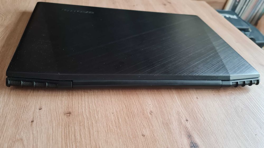 Laptop gaming Lenovo Y50-70 – i7, GTX 860M, 8GB RAM
