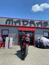 Motocicleta Ducati Monster +, ca noua, 1342 km, STOC Madras Iasi!