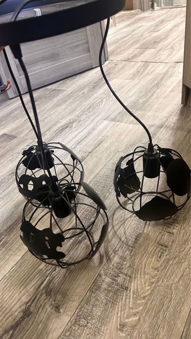 Люстра в отличном состоянии