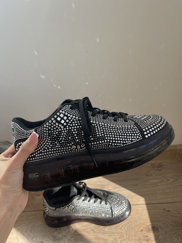 Обувки на karl Lagerfeld