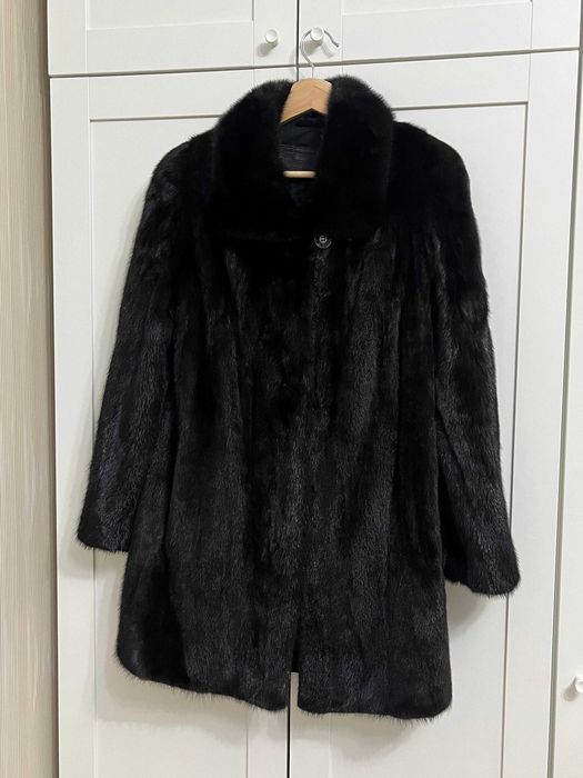 Норковая шуба. Б/У