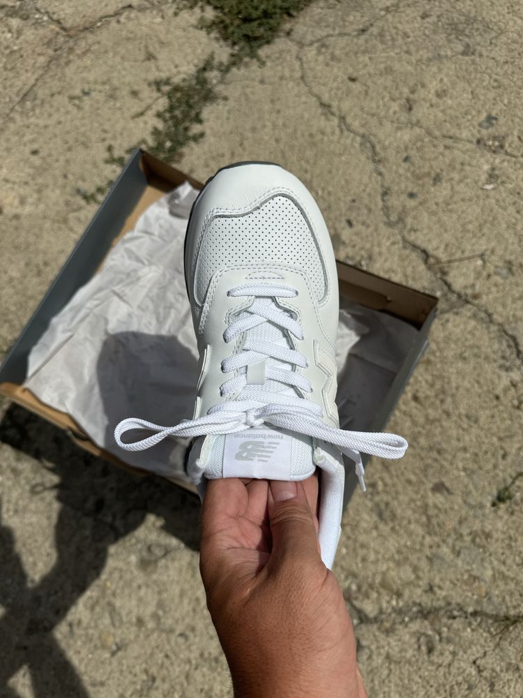 New Balance 574 нови. 43 номер