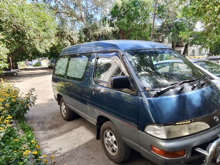 Продам машину минивэн