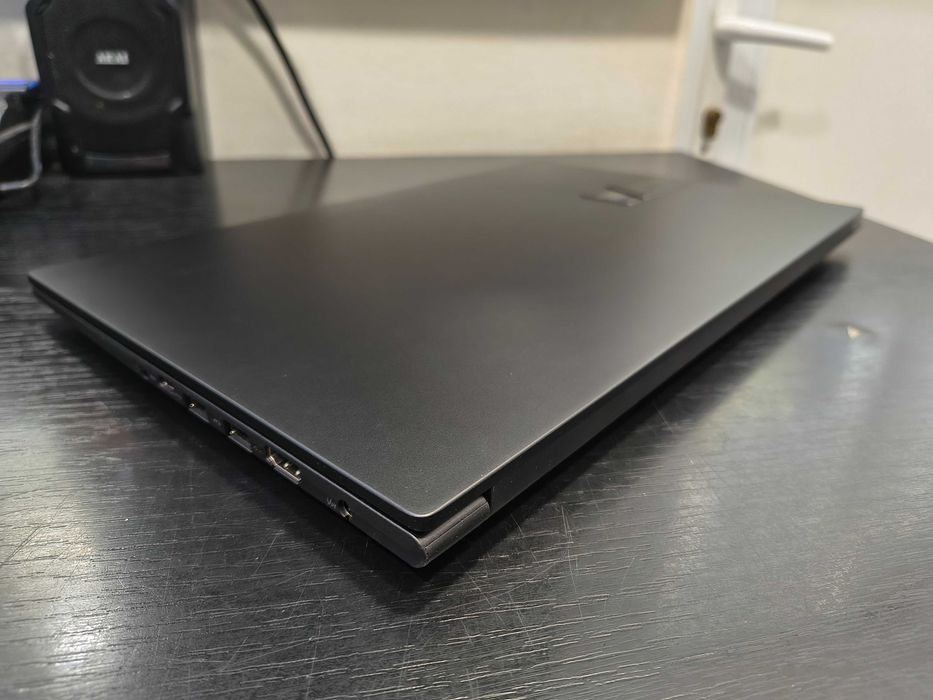 Hope Amanet P8 Laptop Asus Vivobook 15X OLED Intel i7 1355U