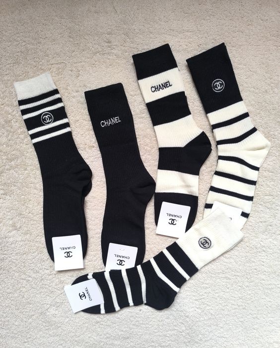 Дамски чорапи различни цветове