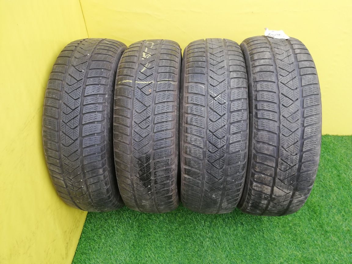 Шины 205/60 R17 Pirelli комплект