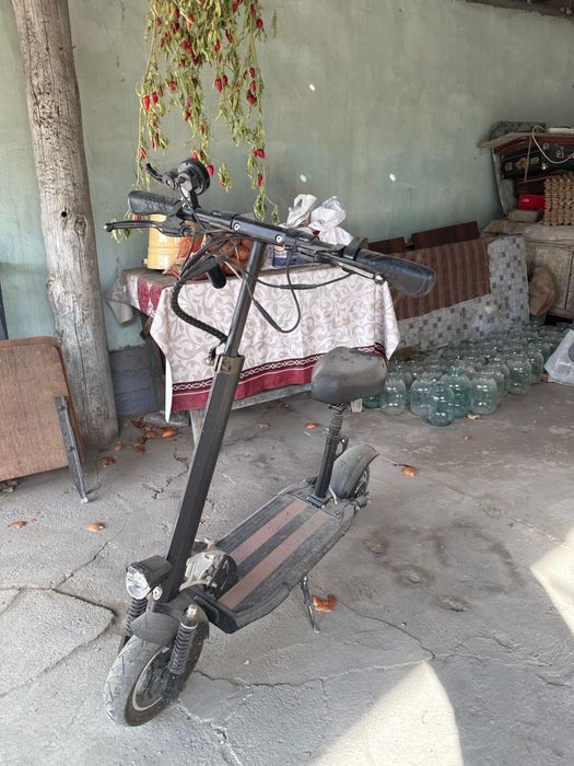 Самакат в хорошем состояния