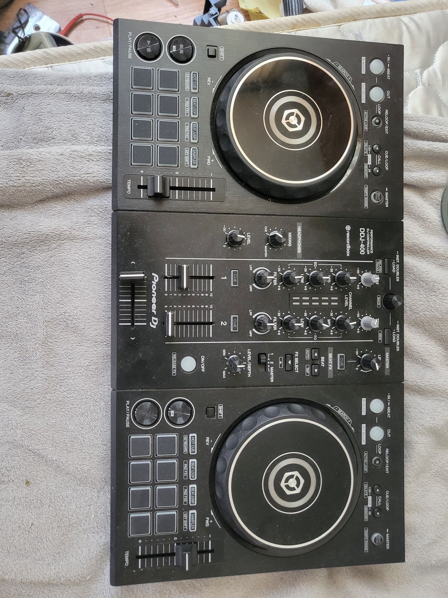 Диджей микс пулт  pioneer ddj-400