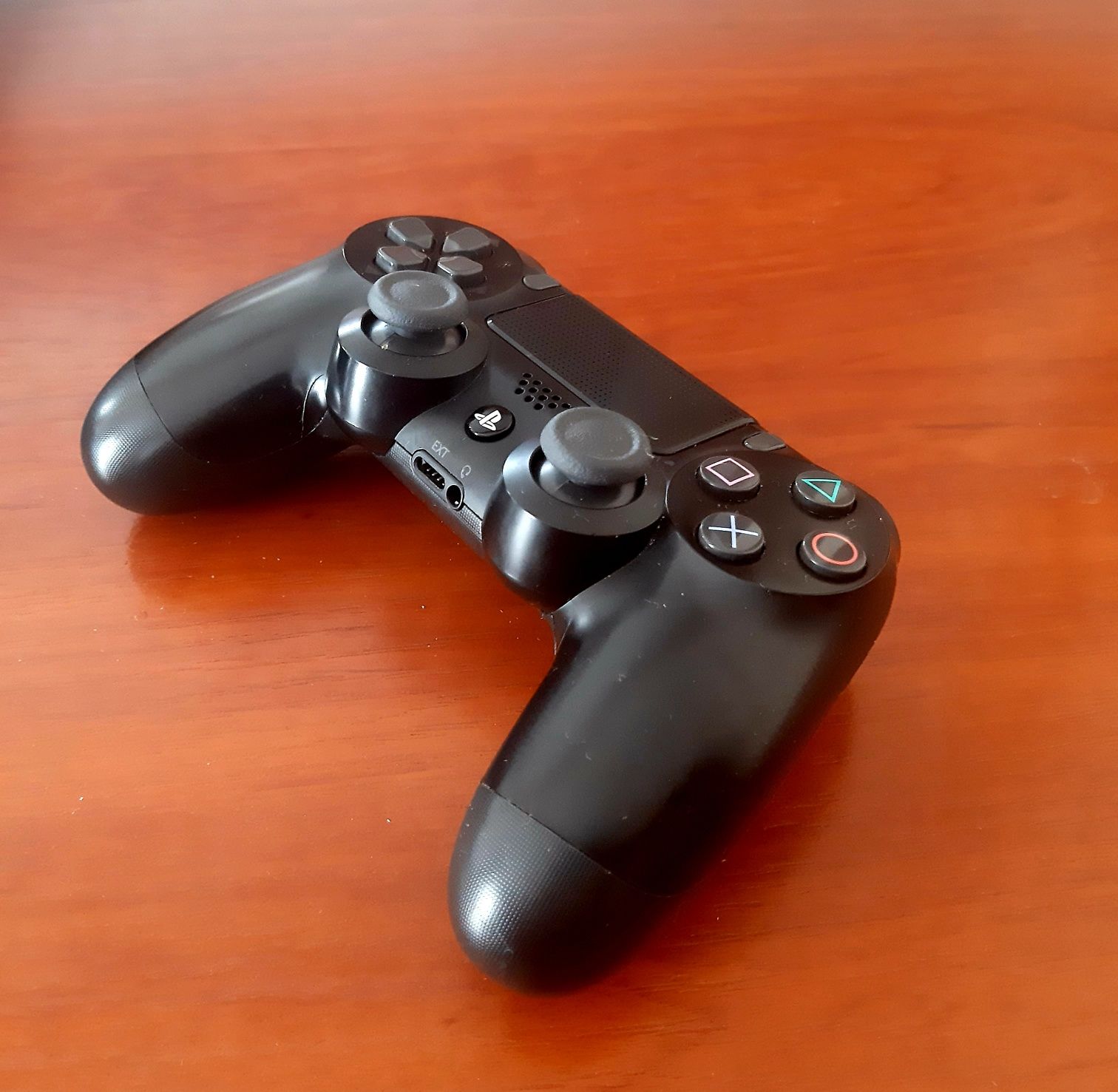 Dualshock4(геймпад,джойстик)