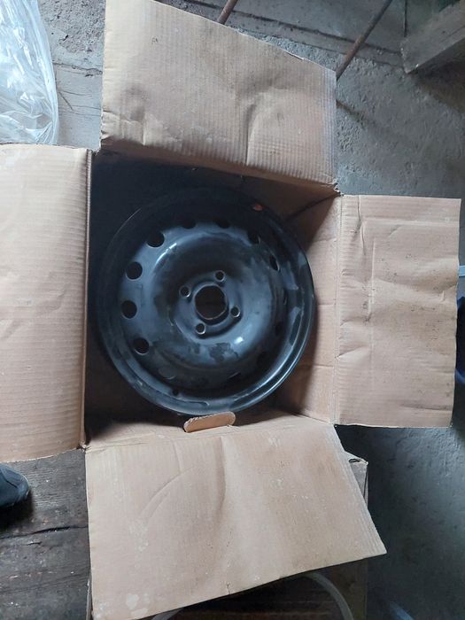 Продам диски жезезные 14
