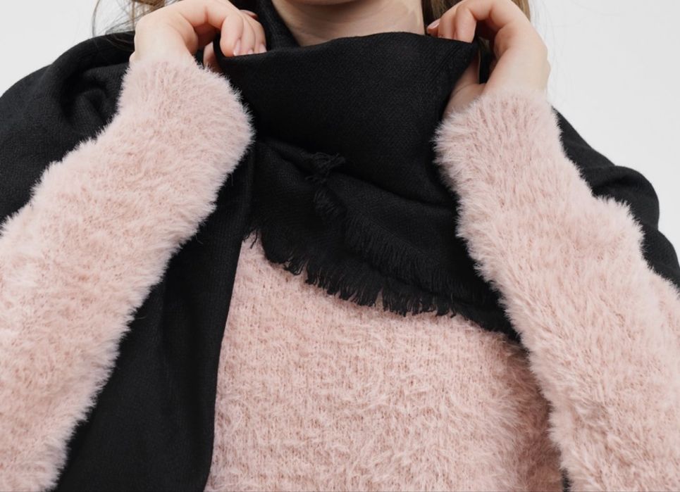 CALVIN KLEIN/ USA/платок- шаль- палантин- шарф